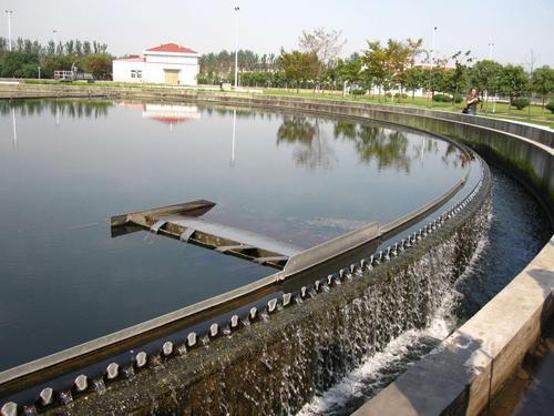 炎炎夏日，污水處理廠臭氣難除怎么辦